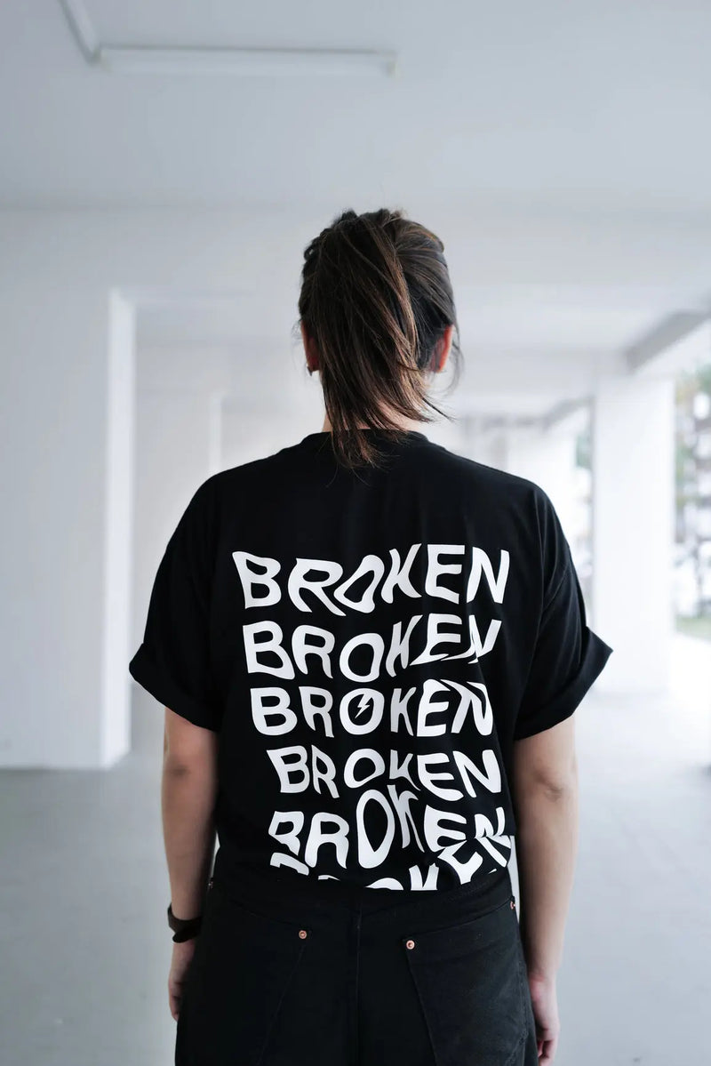 Kintsugi | Oversized Tee in Black
